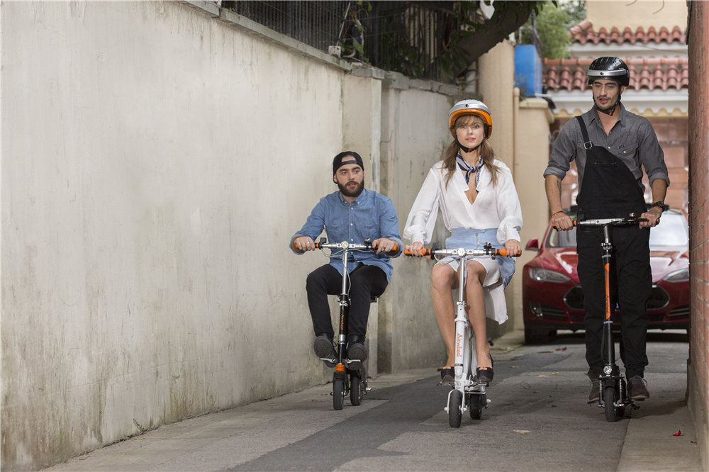 foldable bikes with lithium battery 